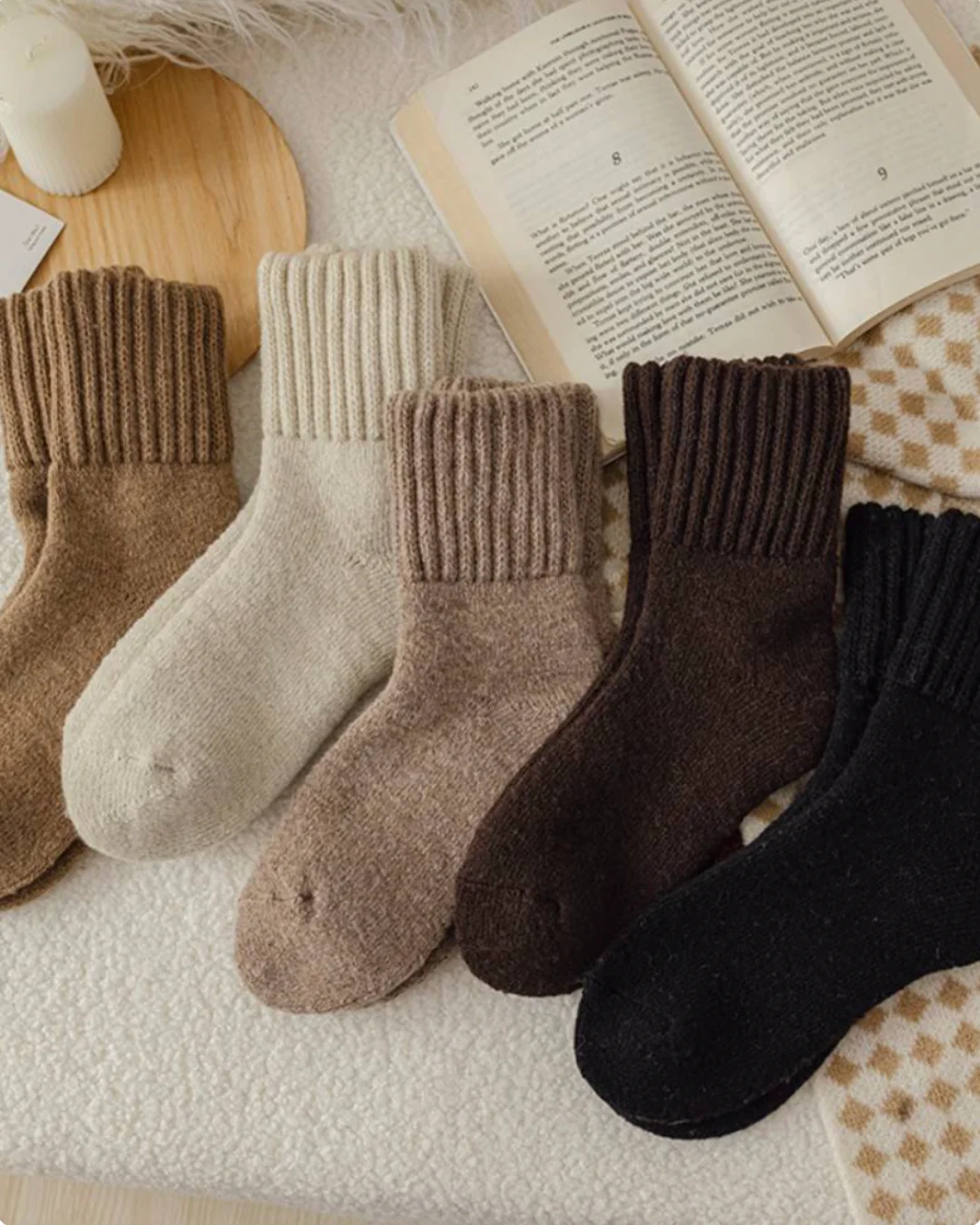 The Knitted Fleece Socks - 5 Pairs Pack - Image 8